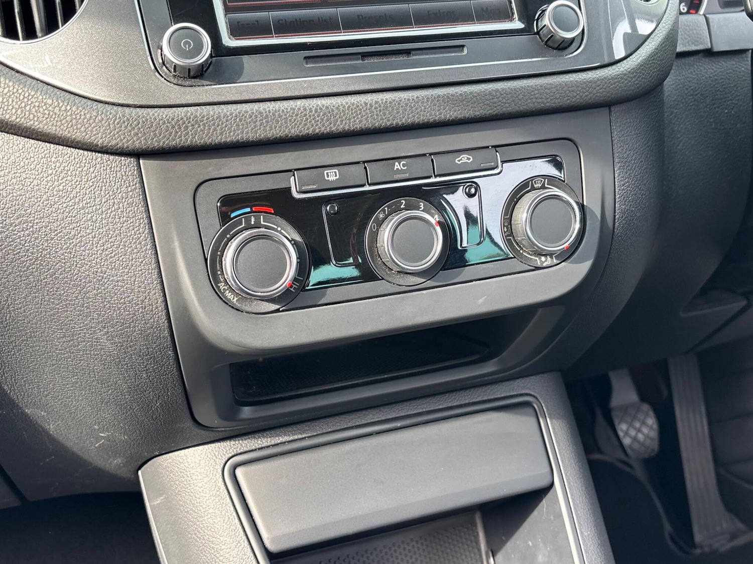 Used Volkswagen Tiguan for sale - 78127970: Photo 16