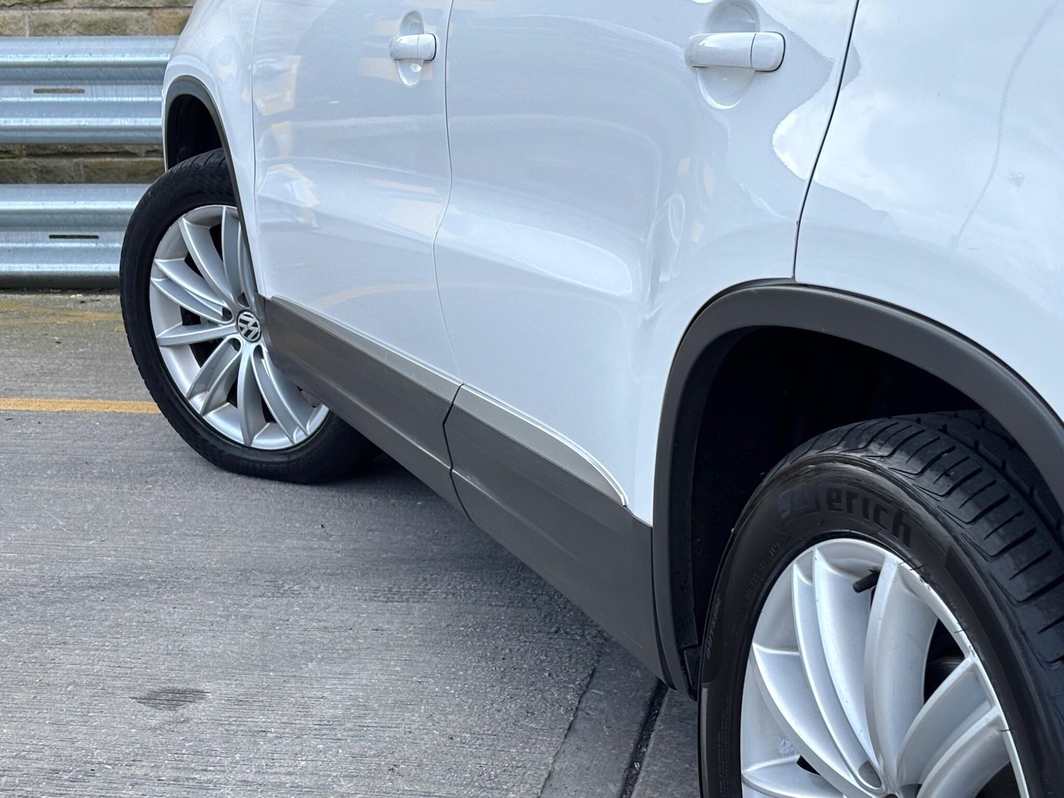 Used Volkswagen Tiguan for sale - 78127970: Photo 33