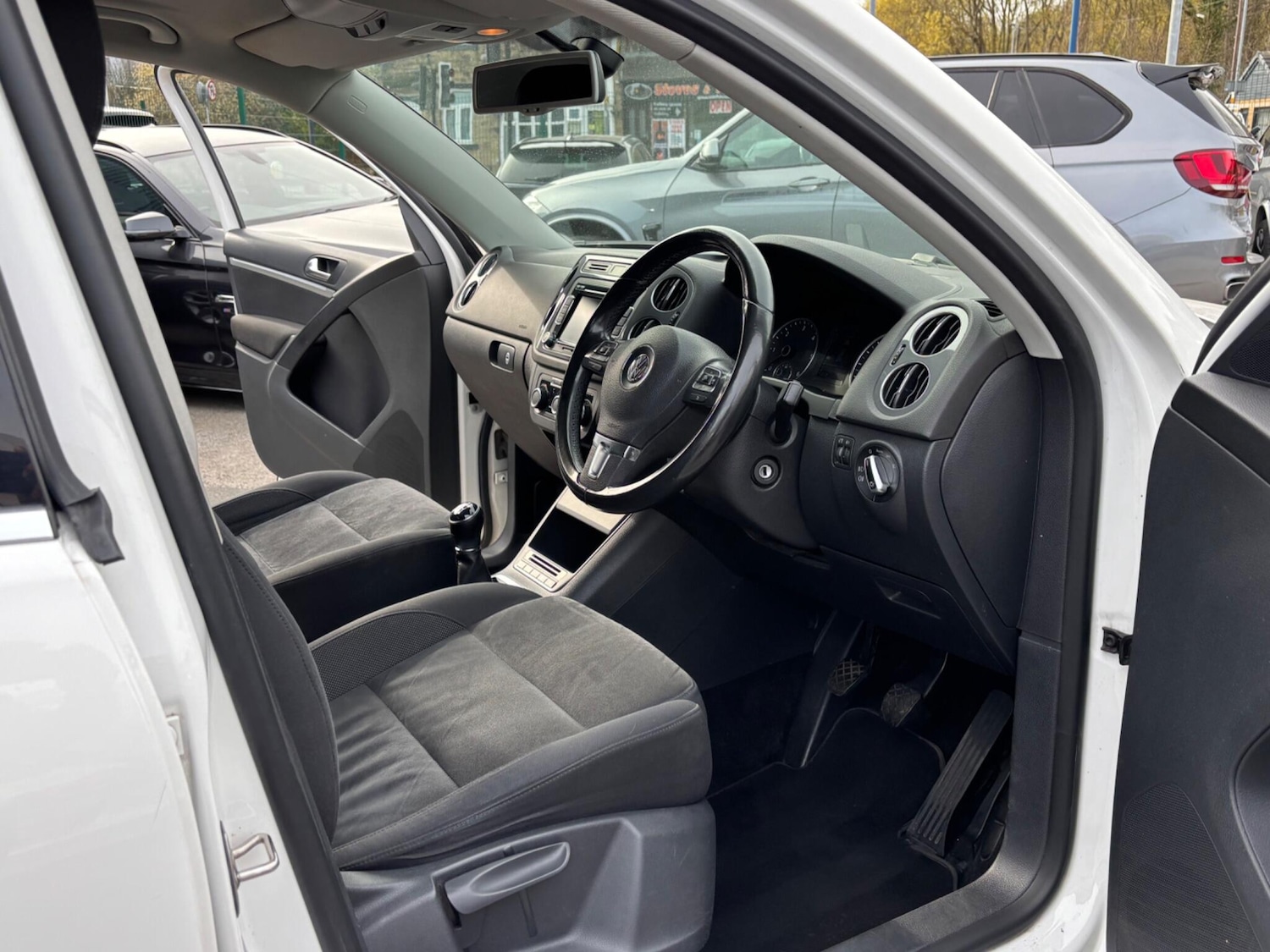 Used Volkswagen Tiguan for sale - 78127970: Photo 44