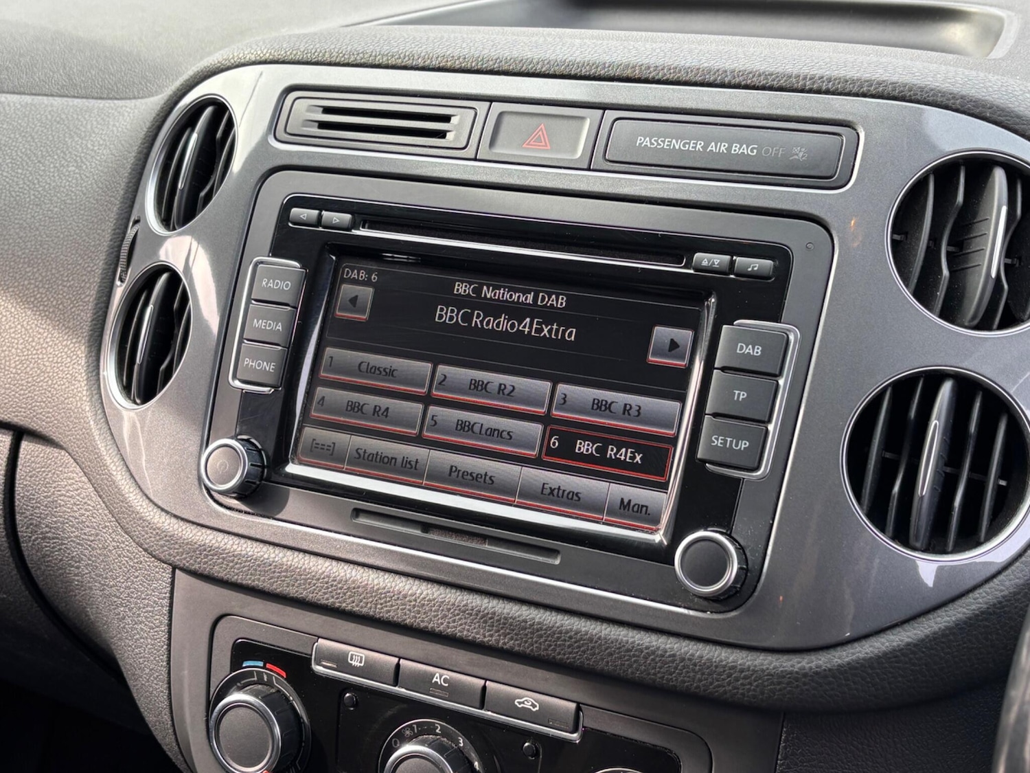 Used Volkswagen Tiguan for sale - 78127970: Photo 49