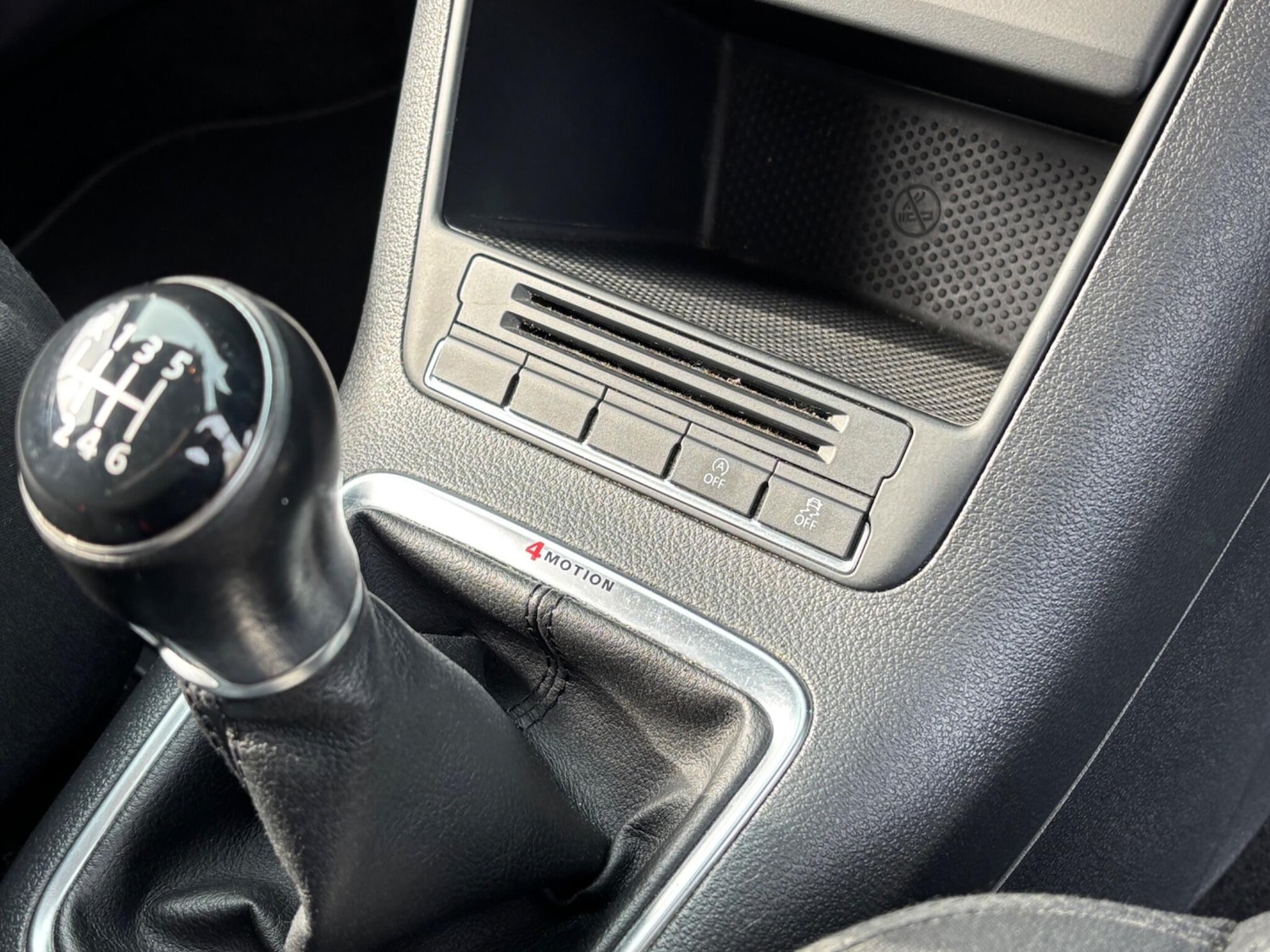 Used Volkswagen Tiguan for sale - 78127970: Photo 53