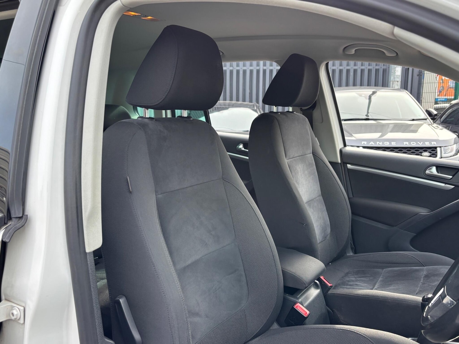 Used Volkswagen Tiguan for sale - 78127970: Photo 55