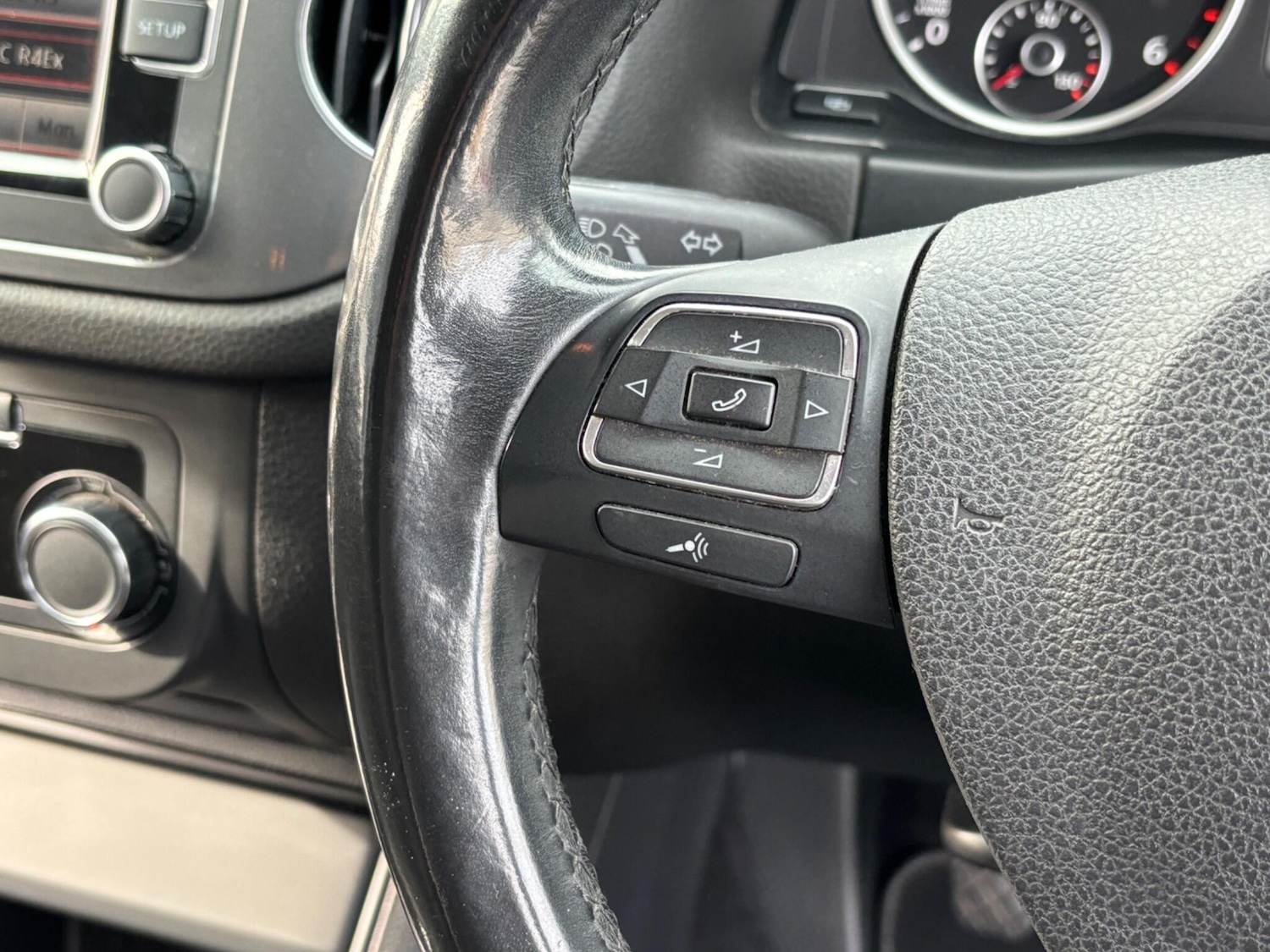 Used Volkswagen Tiguan for sale - 78127970: Photo 61