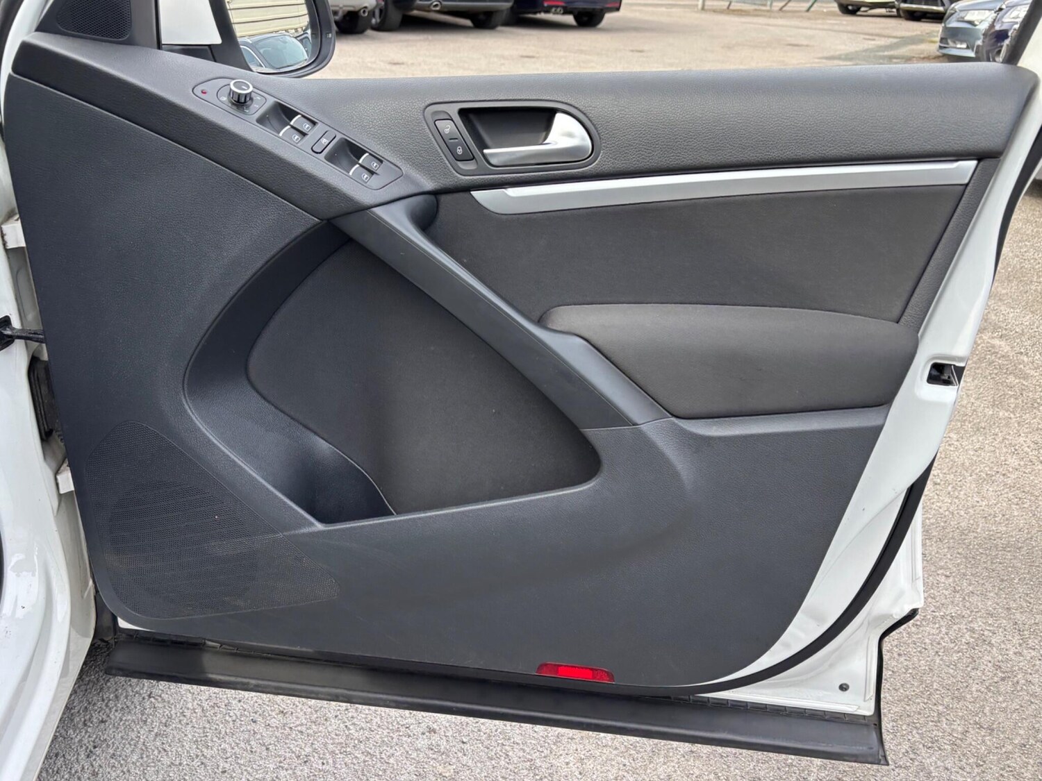 Used Volkswagen Tiguan for sale - 78127970: Photo 66