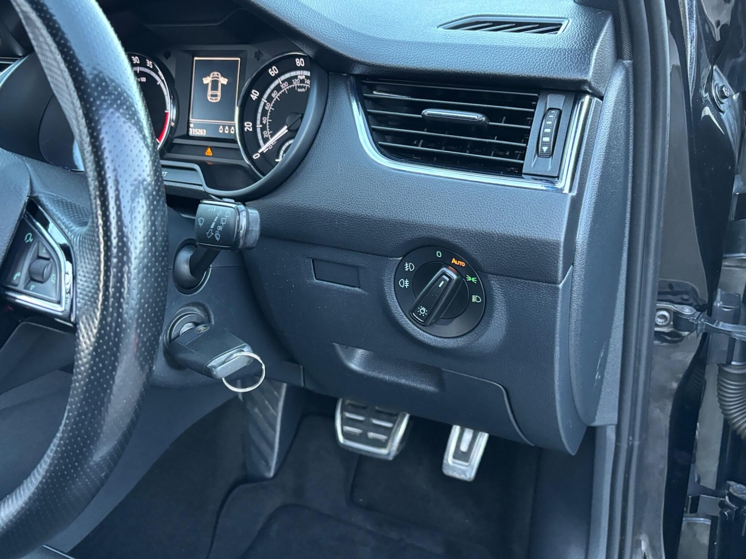 Used Skoda Octavia for sale - 76997156: Photo 66