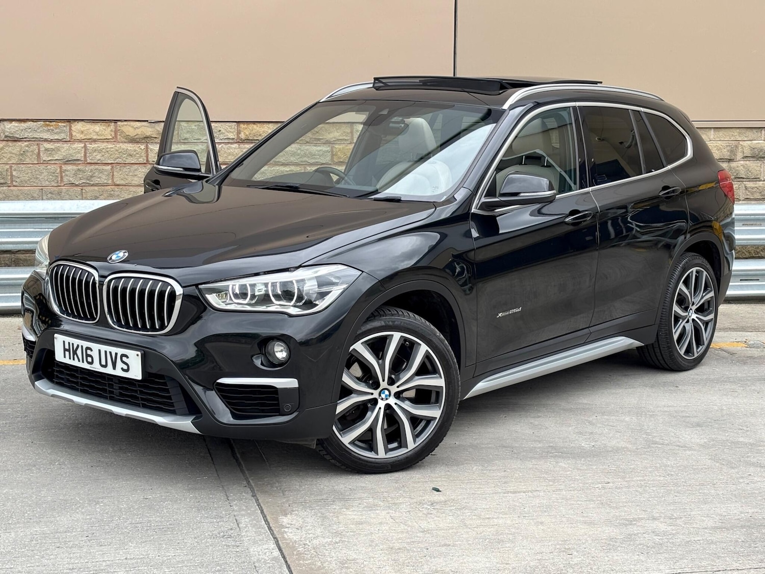 Used BMW X1 2016 for sale - 76964755: Photo 2