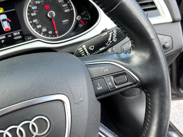 Used Audi A4 Avant 2015 for sale - 74554419: Photo 53