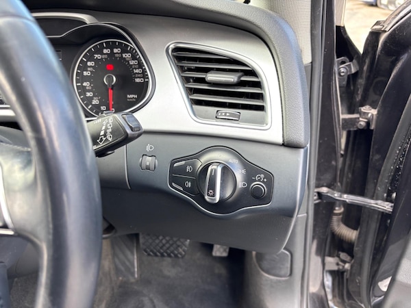 Used Audi A4 Avant 2015 for sale - 74554419: Photo 54