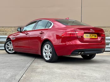 Used Jaguar XE 2015 for sale - 79861036: Photo