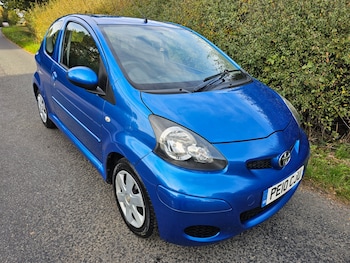 Used Toyota AYGO 2010 for sale - 76131071: Photo