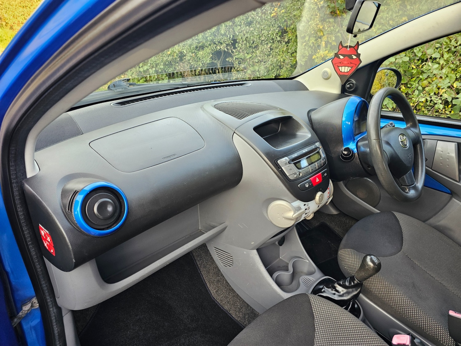 Used Toyota AYGO 2010 for sale - 76131071: Photo 8