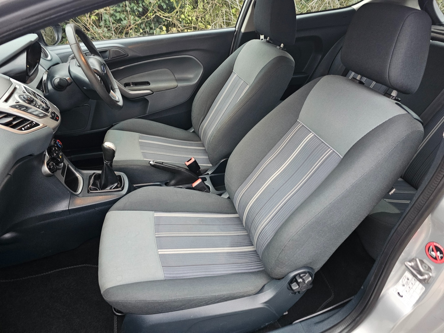 Used Ford Fiesta 2010 for sale - 77399550: Photo 7