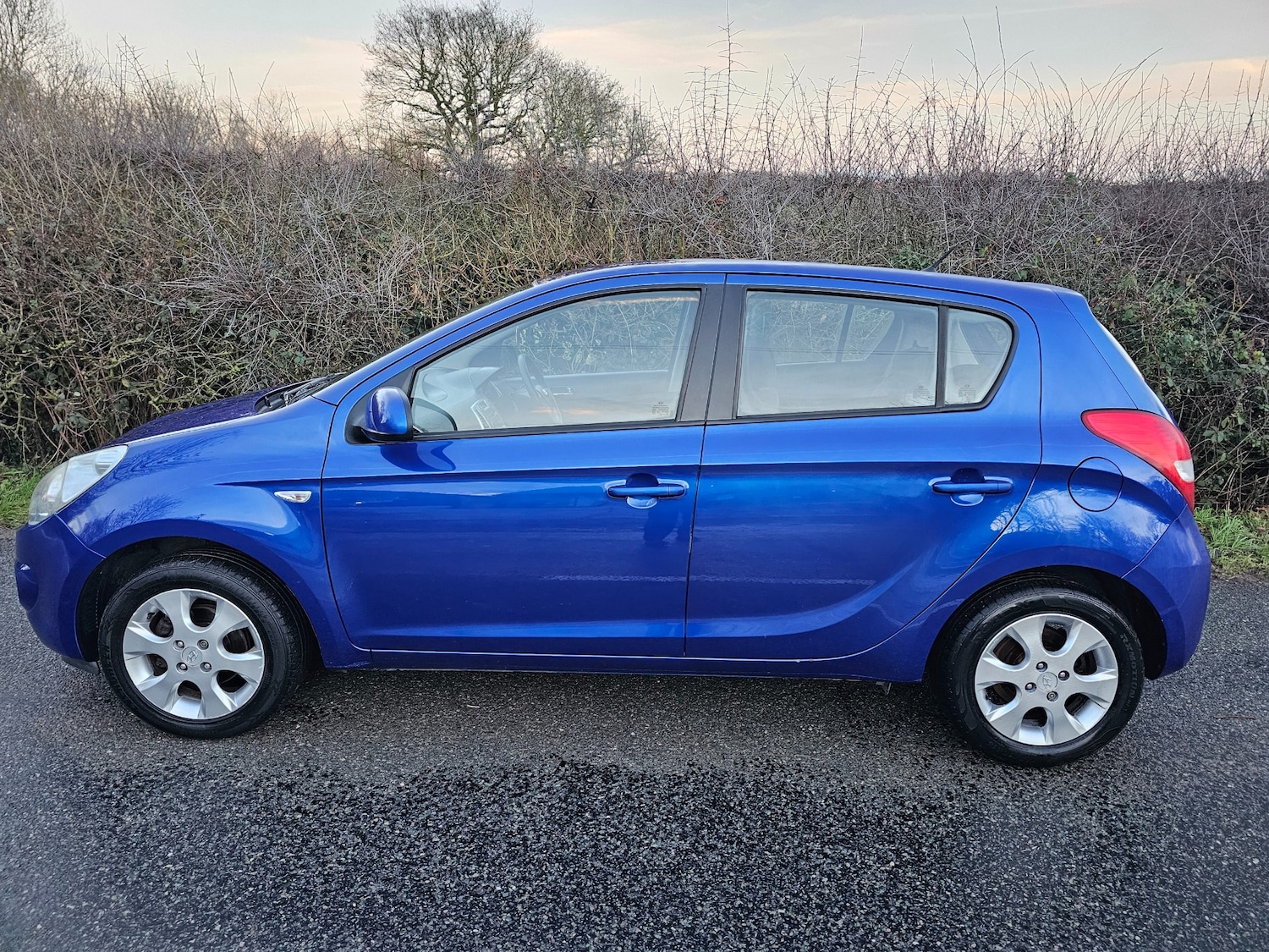 Used Hyundai i20 2011 for sale - 77226098: Photo 2