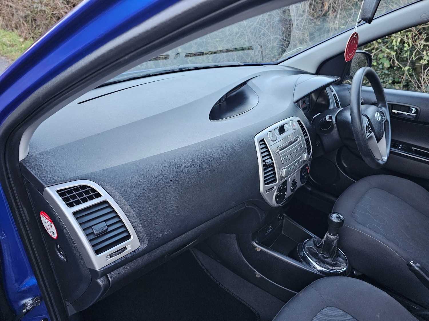 Used Hyundai i20 2011 for sale - 77226098: Photo 8