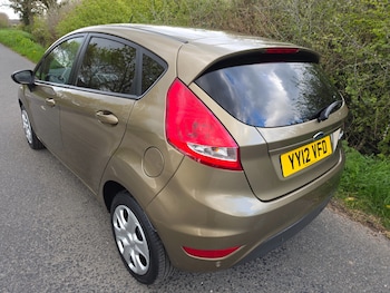 Used Ford Fiesta 2012 for sale - 78112370: Photo