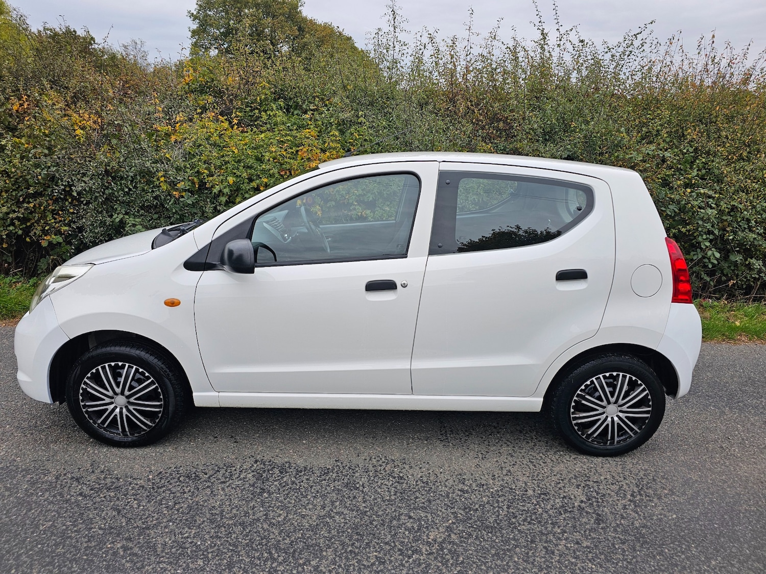Used Suzuki Alto 2014 for sale - 76304498: Photo 2