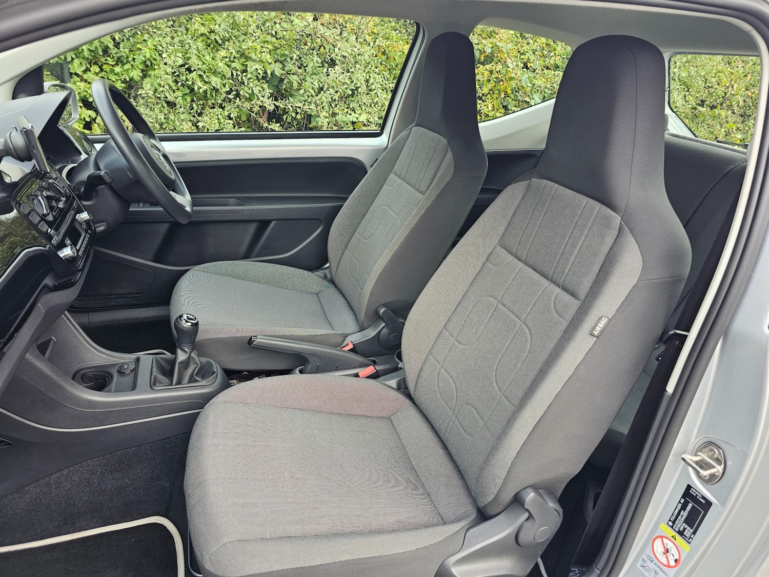 Used Volkswagen up! 2014 for sale - 76209170: Photo 9