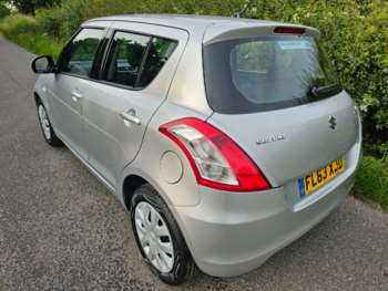 Used Suzuki Swift 2013 for sale - 74948139: Photo