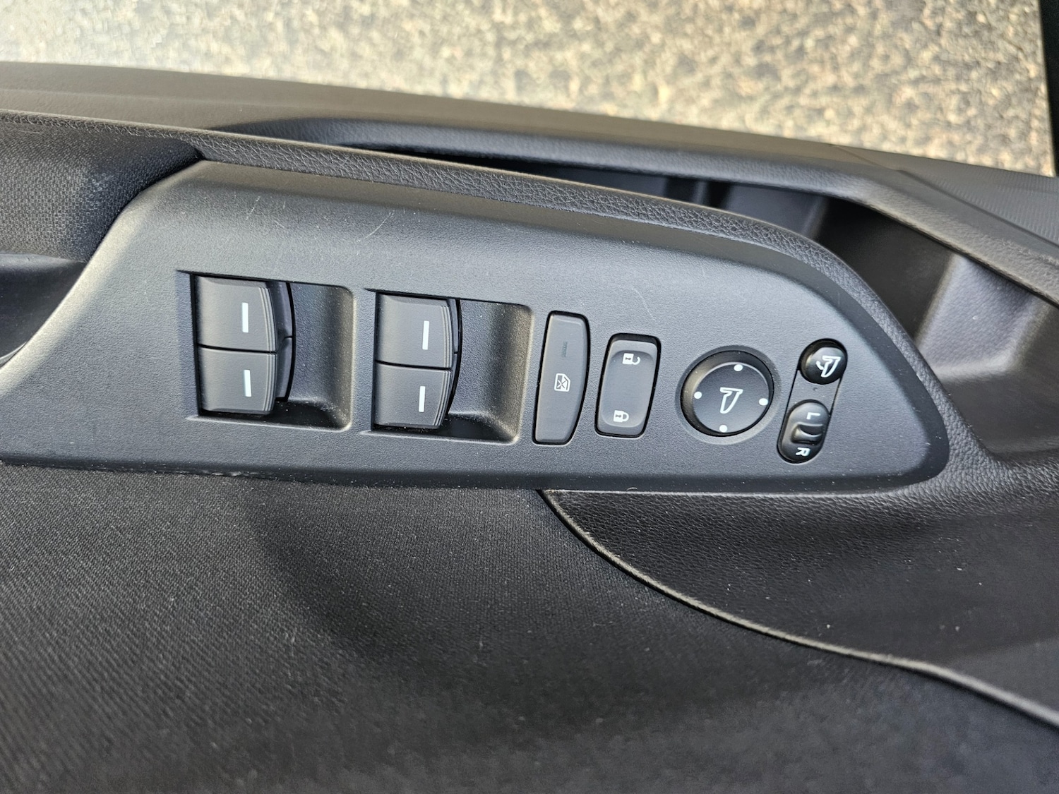 Used Honda Civic 2017 for sale - 76082333: Photo 17