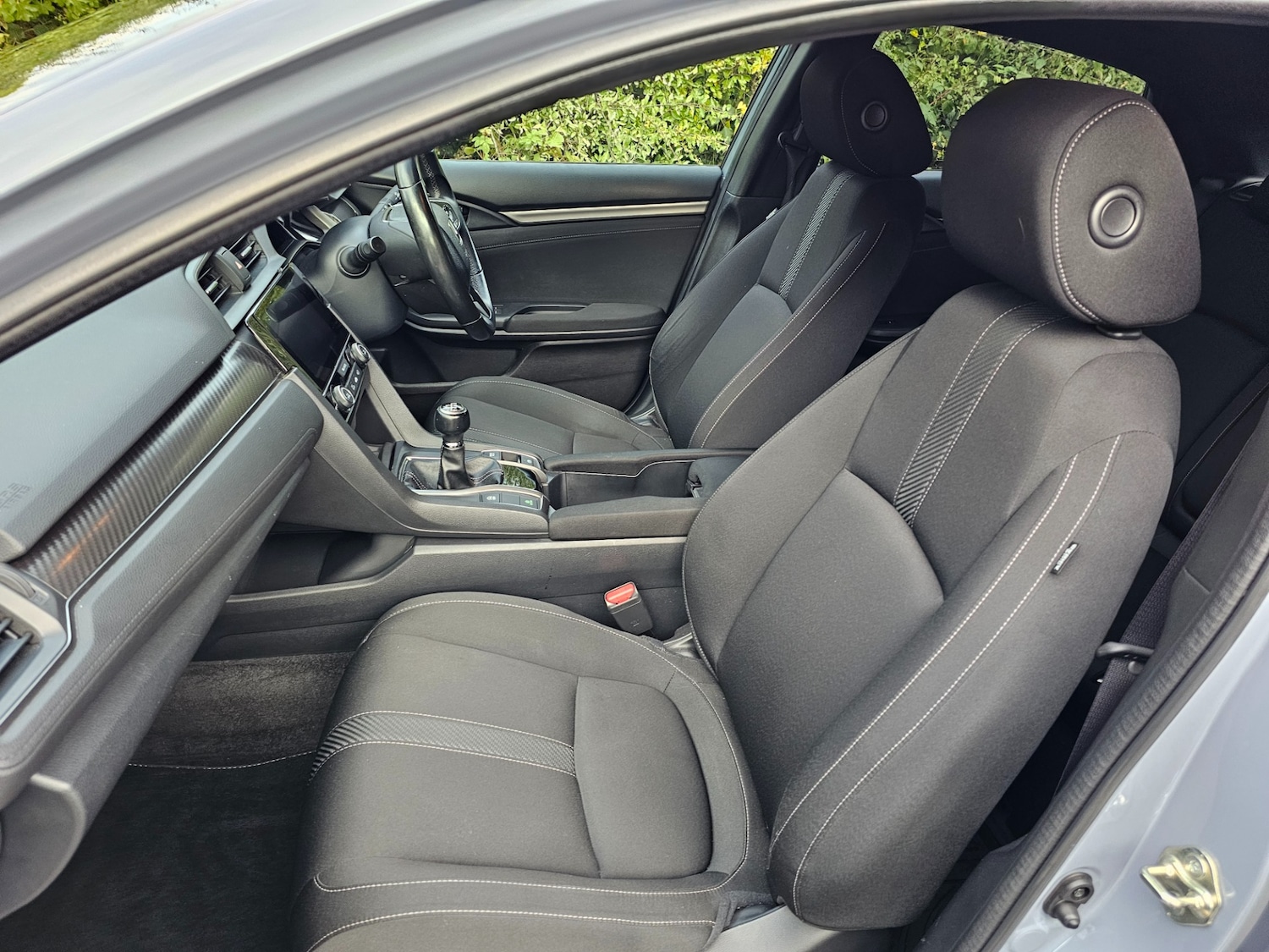 Used Honda Civic 2017 for sale - 76082333: Photo 9