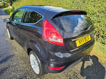 Used Ford Fiesta 2011 for sale - 75675467: Photo