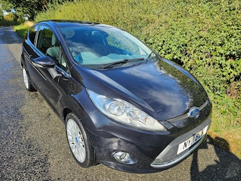 Used Ford Fiesta 2011 for sale - 75675467: Photo