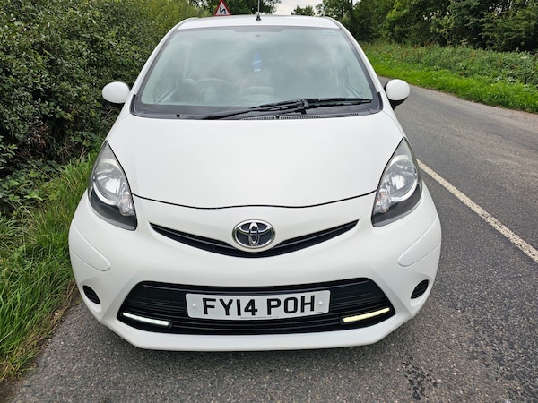 Used Toyota AYGO 2014 for sale - 75398519: Photo 9