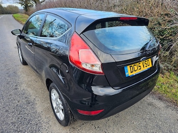 Used Ford Fiesta 2015 for sale - 77251355: Photo
