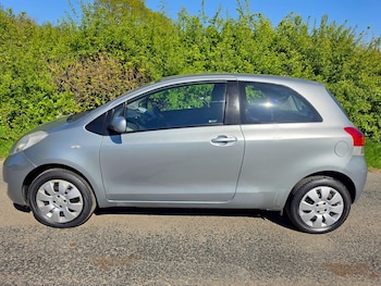 Used Toyota Yaris 2009 for sale - 78412942: Photo