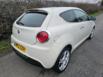 Used Alfa Romeo MiTo 2013 for sale - 77399547: Photo
