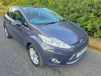 Used Ford Fiesta 2011 for sale - 79010692: Photo