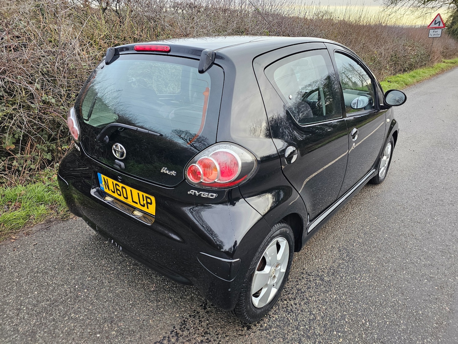 Used Toyota AYGO 2010 for sale - 77171151: Photo 10