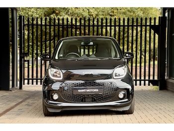 Used smart fortwo 2023 for sale - 76340059: Photo