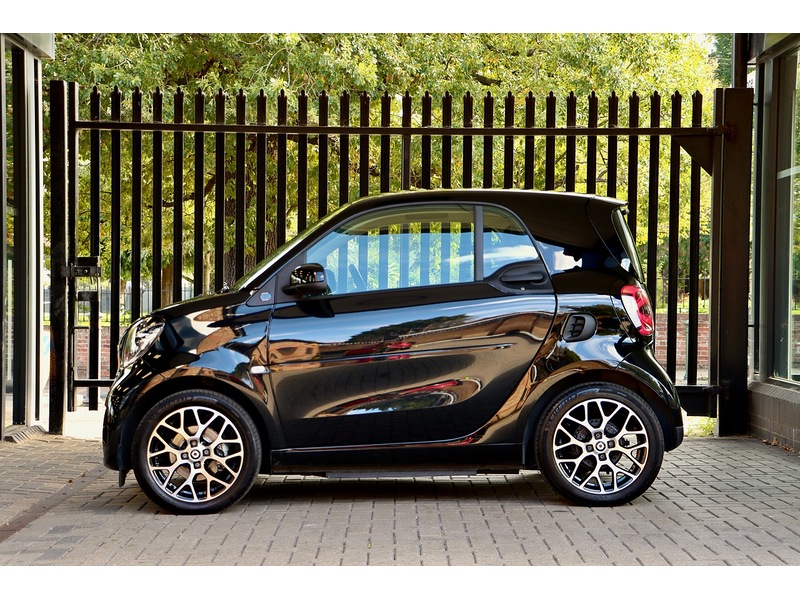 Used smart fortwo 2023 for sale - 76340059: Photo 4