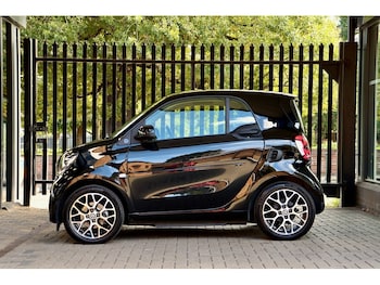 Used smart fortwo 2023 for sale - 76340059: Photo
