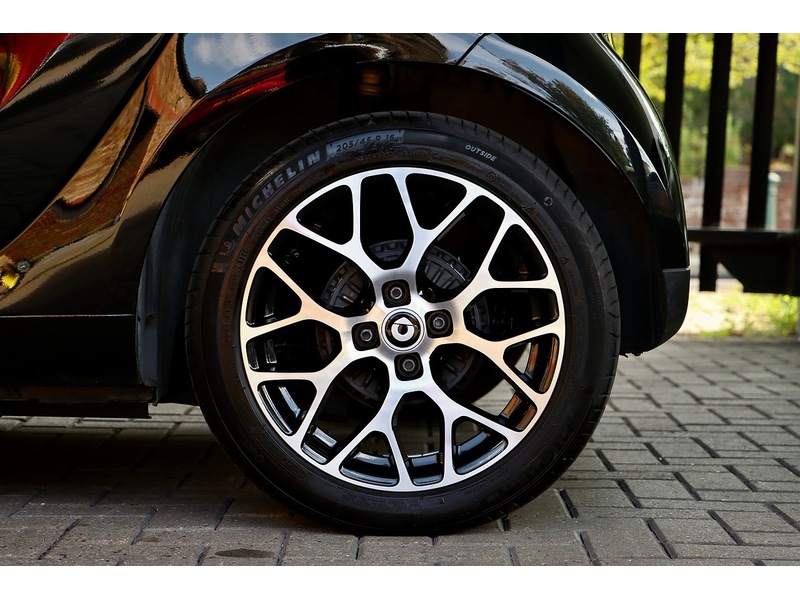 Used smart fortwo 2023 for sale - 76340059: Photo 5