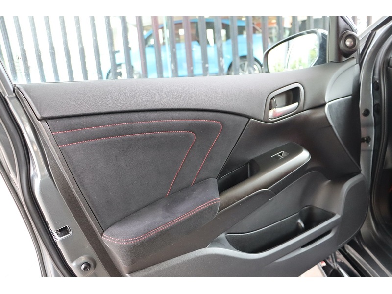 Used Honda Civic 2016 for sale - 76340063: Photo 33