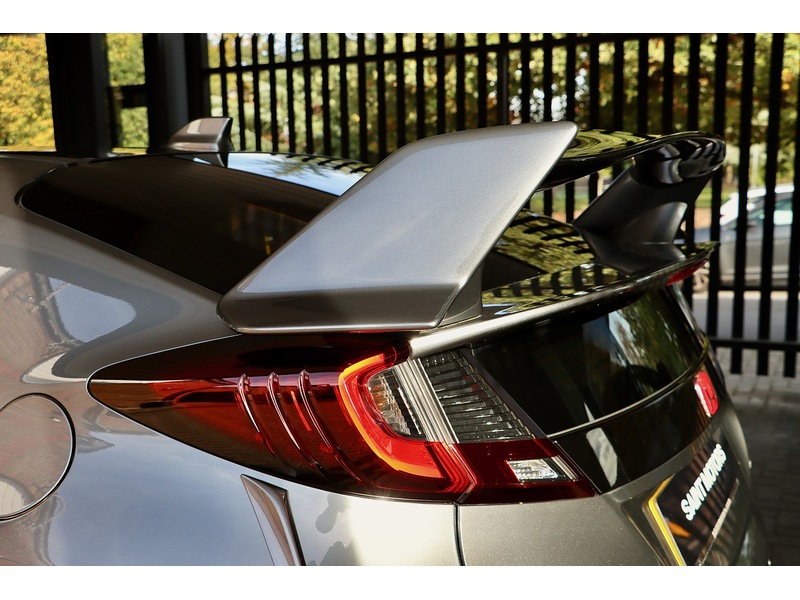 Used Honda Civic 2016 for sale - 76340063: Photo 8