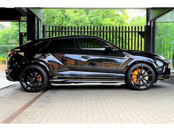 Used Lamborghini Urus 2024 for sale - 78857098: Photo