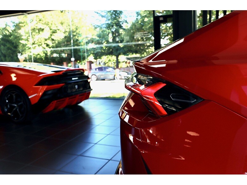 Used Lamborghini Urus 2021 for sale - 76340060: Photo 22