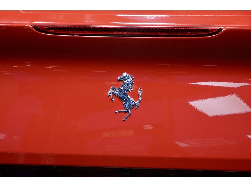 Used Ferrari Portofino 2023 for sale - 77920949: Photo 5