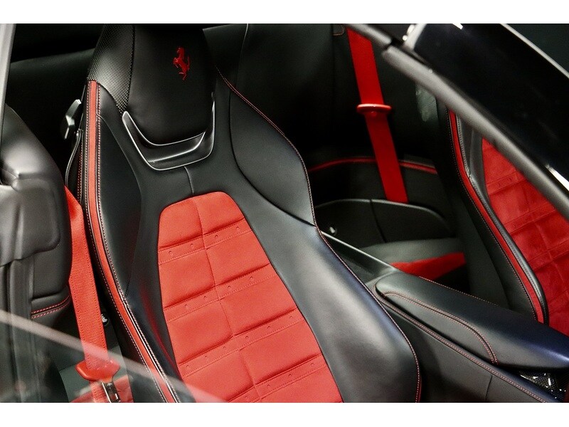 Used Ferrari Portofino 2023 for sale - 77920949: Photo 8