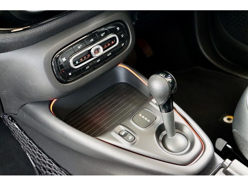 Used smart fortwo 2020 for sale - 77632271: Photo 30