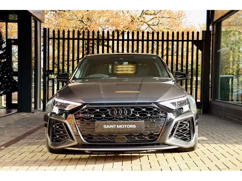 Used Audi RS3 2023 for sale - 76836649: Photo 2