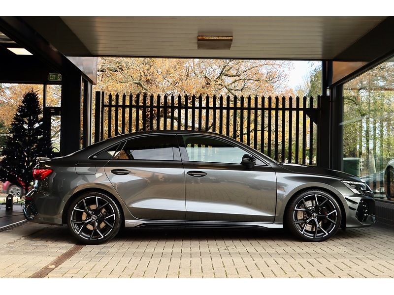 Used Audi RS3 2023 for sale - 76836649: Photo 4