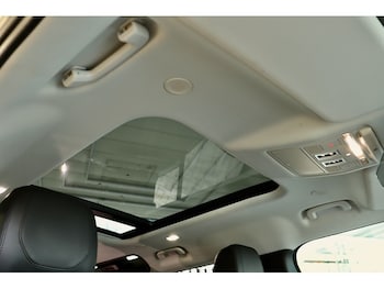 Used Land Rover Defender 110 2021 for sale - 77594956: Photo