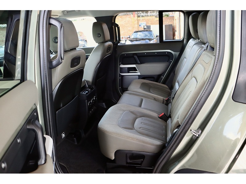 Used Land Rover Defender 110 2021 for sale - 77038609: Photo 29