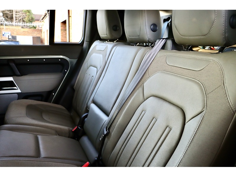 Used Land Rover Defender 110 2021 for sale - 77038609: Photo 30