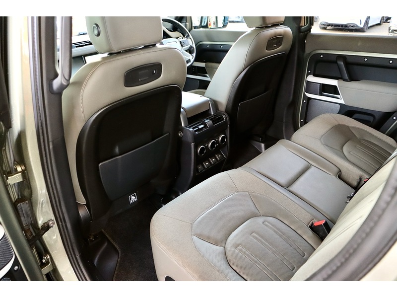 Used Land Rover Defender 110 2021 for sale - 77038609: Photo 31