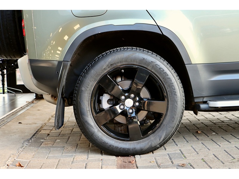 Used Land Rover Defender 110 2021 for sale - 77038609: Photo 6